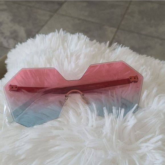 Accessories - New trendy 2019 hexagon woman Sunglasses100% UV
